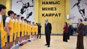 Глава государства посетил многофункциональный комплекс Tanym