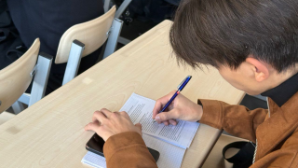 Проведено социологическое исследование среди молодежи Алматы