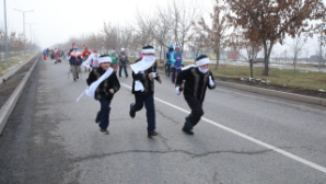 В Алматы прошёл предновогодний семейный забег под девизом «Одна цель. Один путь»