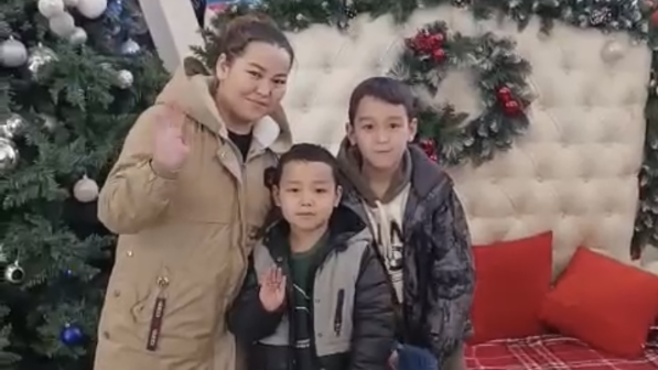 История, которая тронула сердца: алматинцы откликнулись на судьбу многодетной мамы