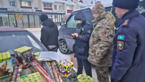 В СКО полицейские изъяли более 5,7 тысячи незаконных фейерверков