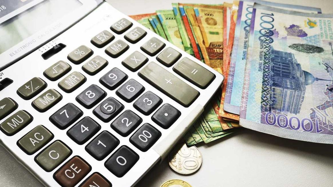Около 6,8 трлн тенге предусмотрено на социальные выплаты в 2026 году