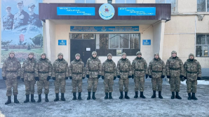 Со школьной скамьи – в один строй: 12 бывших одноклассников проходят службу вместе в Шымкенте