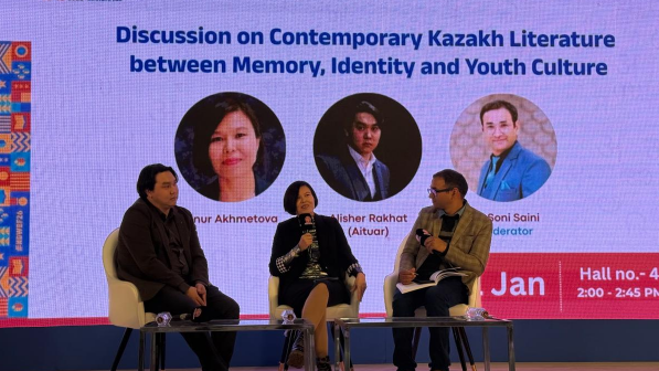 Казахская литература представлена на международной выставке в Нью-Дели