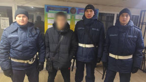 Гвардейцы задержали мужчину с холодным оружием в Конаеве