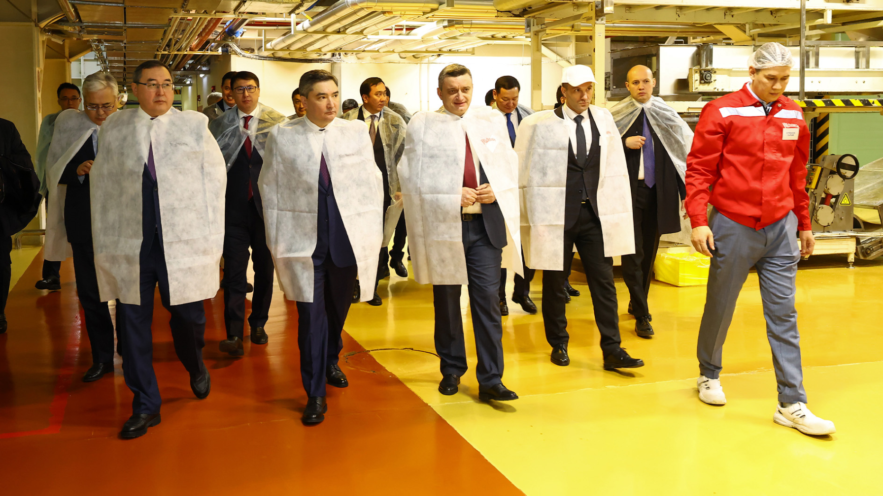Премьер-министр посетил ряд предприятий Алматинской области и ознакомился с объемами привлеченных инвестиций