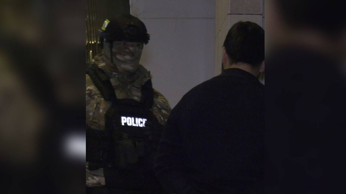 Повар ночного клуба задержан за торговлю наркотиками в Алматы