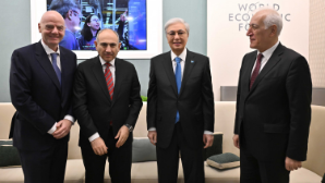 Глава государства провел ряд встреч в Давосе