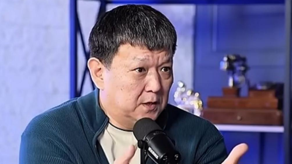 Ермек Кожамсугиров: Конституция должна быть «живым» общественным договором