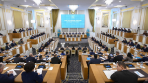 Конституционная комиссия обсуждает сводные предложения по реформе на втором заседании