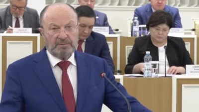 Изменением Конституции Казахстан делает цивилизационный выбор – Исидор Борчашвили