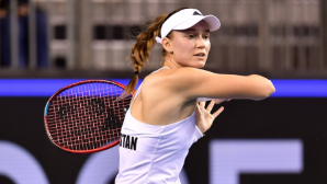 Теннисистка Елена Рыбакина обыграла вторую ракетку мира и вышла в полуфинал Australian Open