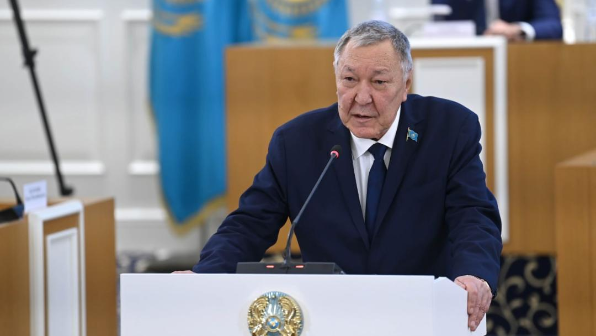 Закрепление нормы о браке в Конституции обеспечит защиту института семьи – Еркин Дуйсенов