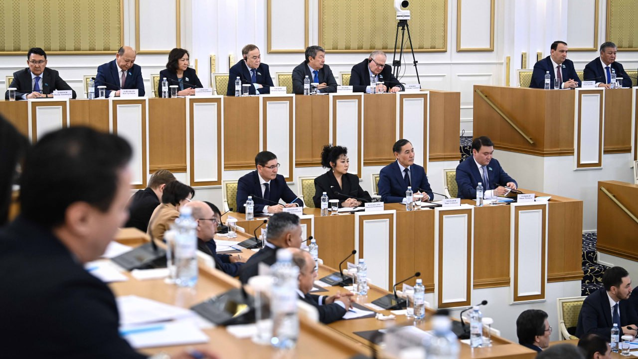 Правам и свободам казахстанцев посвящен отдельный раздел в проекте новой Конституции