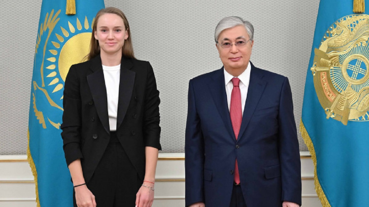 Касым-Жомарт Токаев поздравил Елену Рыбакину с победой на Australian Open