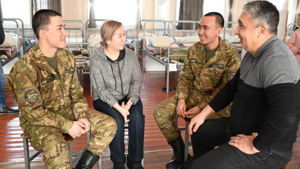 Армия глазами матерей: более 4 тыс. человек посетили воинские части в День открытых дверей