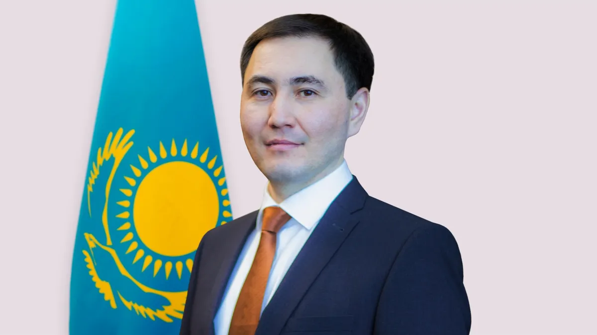 Большинство опрошенных казахстанцев поддержали Конституционную реформу – директор КИСИ