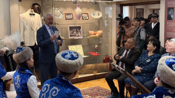 Духовное созвучие поэзии Мукагали и музыки Нургисы: литературно-музыкальный вечер прошел в Алматы