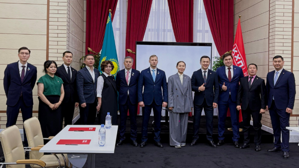 В центральном офисе НПК состоялись дебаты по проекту новой Конституции