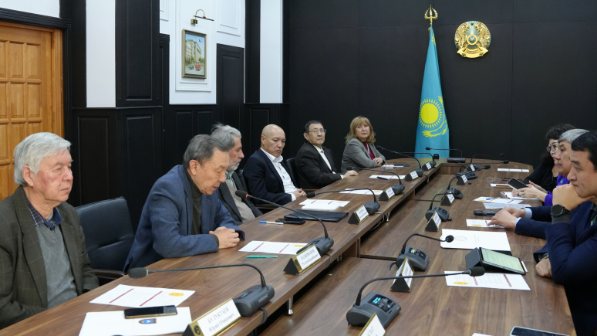 Экспертное сообщество поддержало проект новой Конституции Казахстана