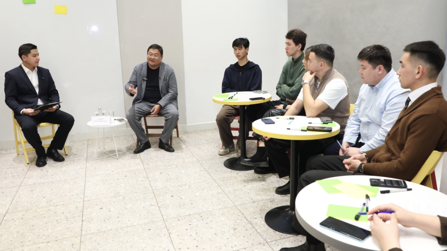 Молодежь Алматы высказалась в поддержку проекта новой Конституции