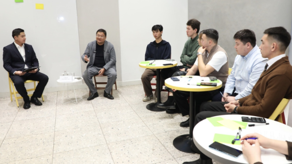 Молодежь Алматы высказалась в поддержку проекта новой Конституции