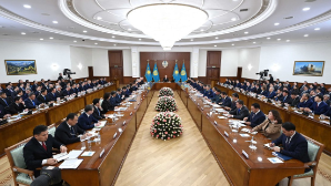 Олжас Бектенов доложил Президенту о реализации поручений по укреплению экономики страны