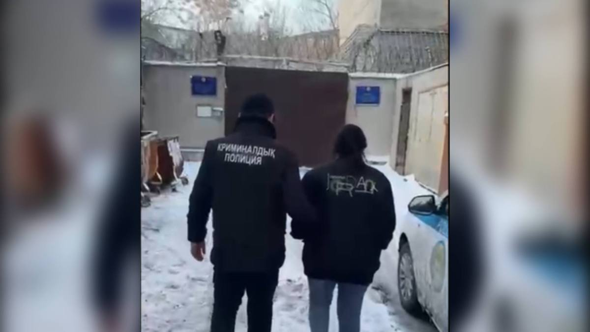 Женщину задержали по подозрению в квартирных кражах в Шымкенте