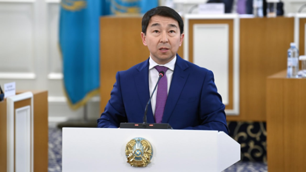 В новой Конституции отразили все переходные процедуры, сроки и регламенты – Бакыт Нурмуханов