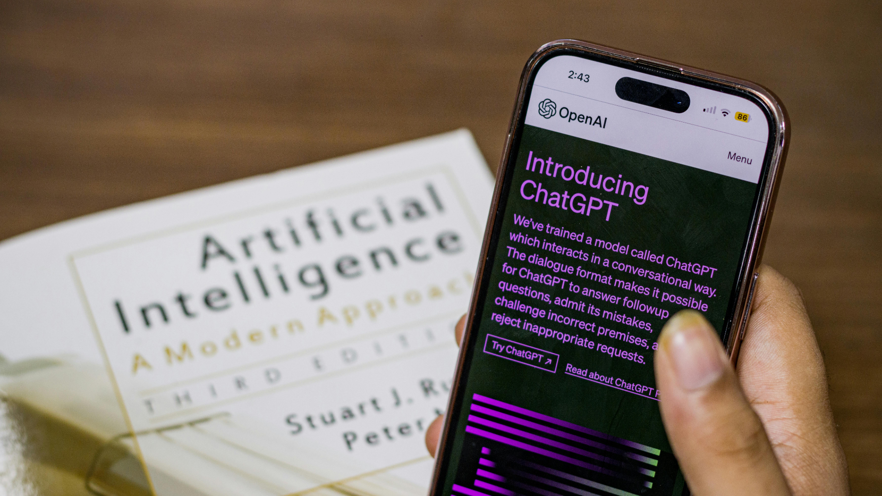 В Казахстане почти 350 тыс. учителей обучились использованию ИИ