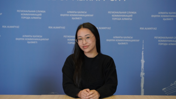 Член молодежного движения «Ассамблея жастары» Медина Асхат выразила поддержку новому проекту Конституции
