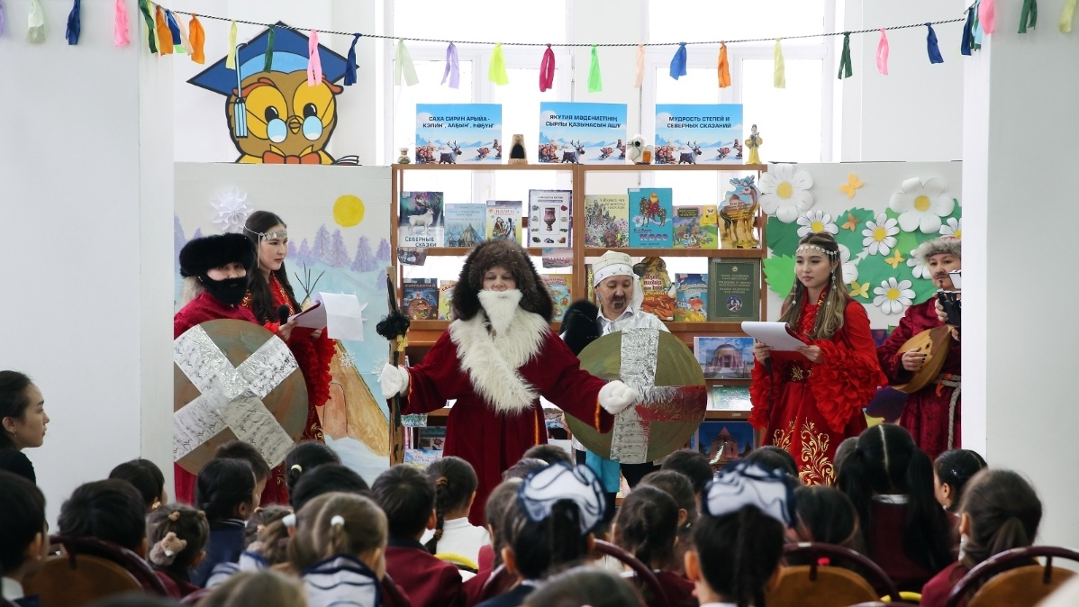 Юные алматинцы получили возможность ближе познакомиться с культурой Якутии