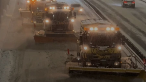 Коммунальные службы Алматы обеспечили безопасное движение в условиях ледяного дождя