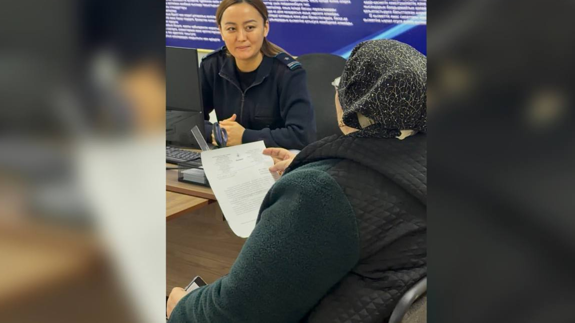В Жамбылской области двум женщинам помогли оформить документы спустя десятилетия без гражданства