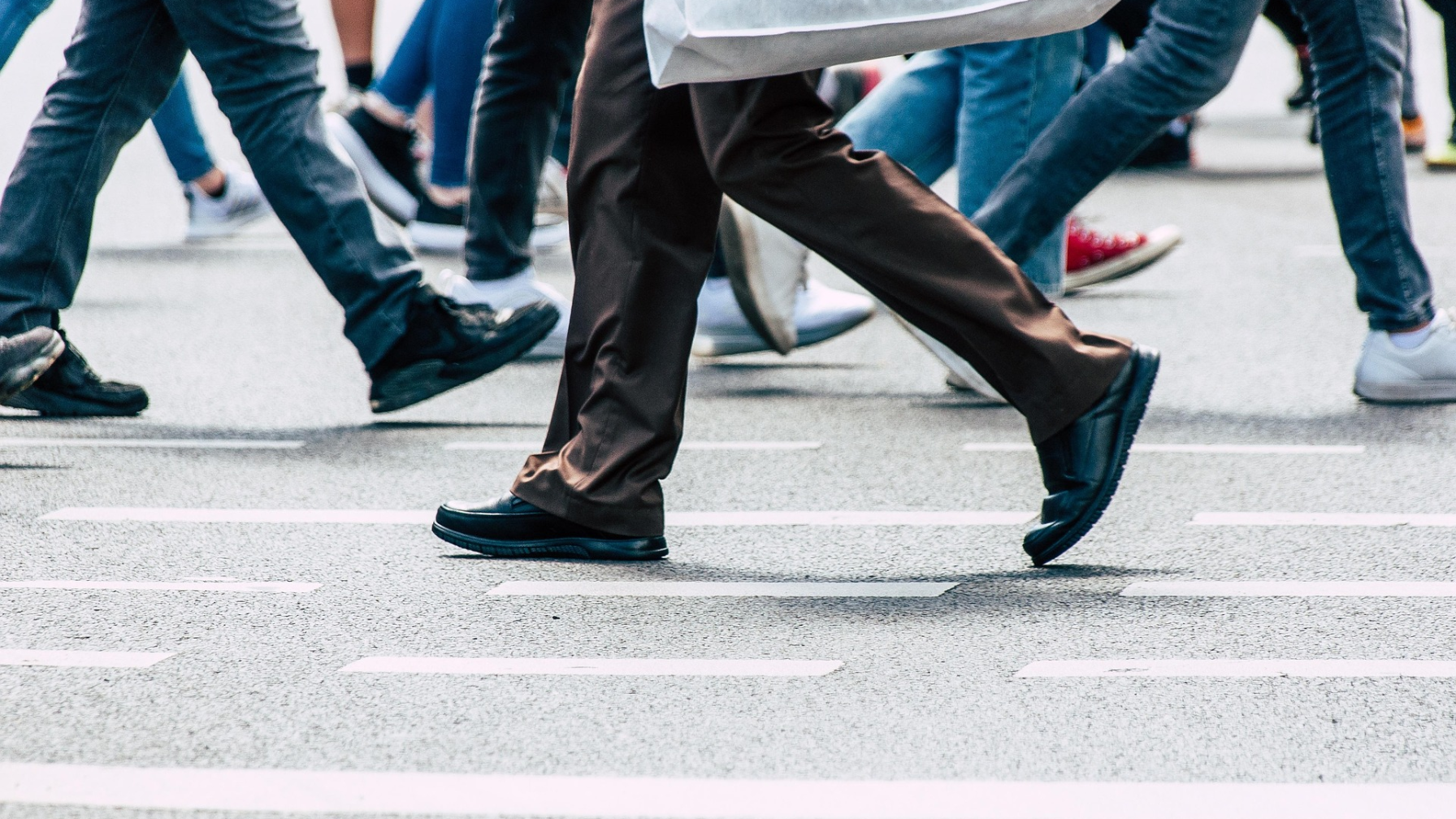 В Алматы усилены меры по защите пешеходов и профилактике ДТП