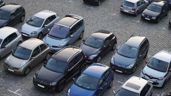 В Алматы усилили контроль за нарушениями правил парковки