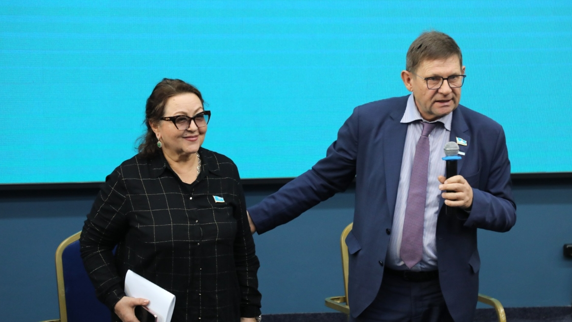 Участники диалоговой площадки BIR TOLQYNDA поддержали новую Конституцию