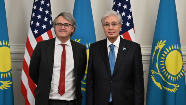 Глава государства принял генерального директора Ashmore Group Марка Кумбса