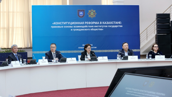 Преподаватели и студенты крупнейшего вуза РК выразили поддержку референдуму