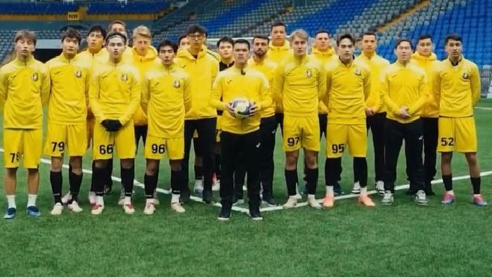 ФК «Жеңіс» запустил эстафету в поддержку проекта Конституции и направил ее команде «Қайсар»