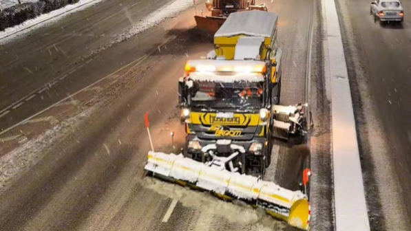 Уборка снега в Алматы ведется круглосуточно