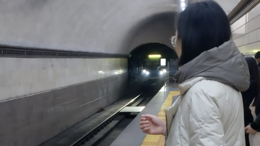 Метро или автобус: ежедневный выбор студентки