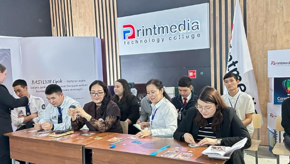 От международного опыта – к новому творческому направлению