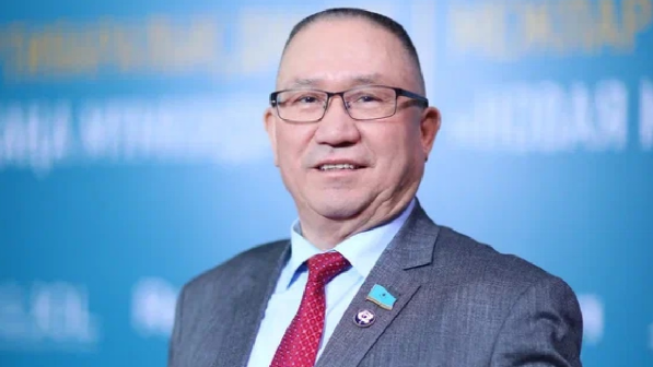 Нурлан Ауесбаев: В новой Конституции будут защищены права семьи и ребёнка