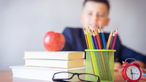 Почти 89 тысяч ученических мест введено за счет средств, изъятых у коррупционеров