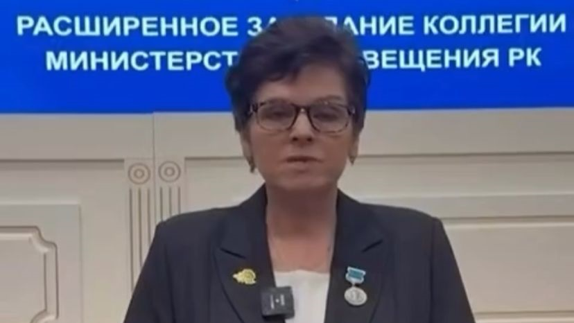 Алматинский учитель вошла в топ-50 мировых педагогов и поддержала новую Конституцию