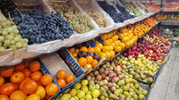 2000 тонн продуктов в честь наступления весны реализуют на ярмарках выходного дня в Алматы