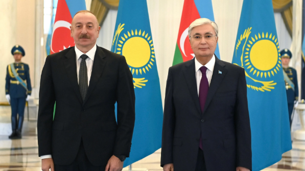 Алиев поблагодарил Токаева за осуждение ударов на аэропорт в Нахичевани