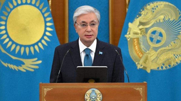 Токаев поздравил казахстанских женщин с 8 Марта 