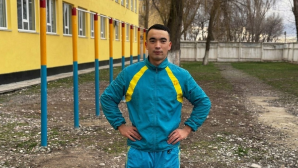 В Таразе солдат Нацгвардии снимает видеоролики о службе